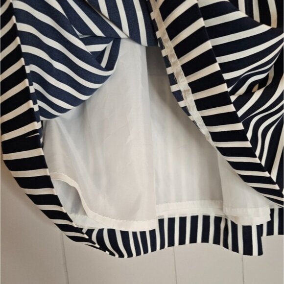 NWT J. Crew Navy White Stripe Skirt with Pockets, size 14 - Picture 3 of 5